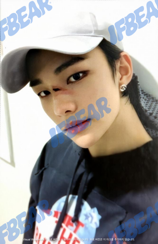 LEVANTER 리벤터 SELFIE VER HYUNJIN 현진 2019 Photocard PC