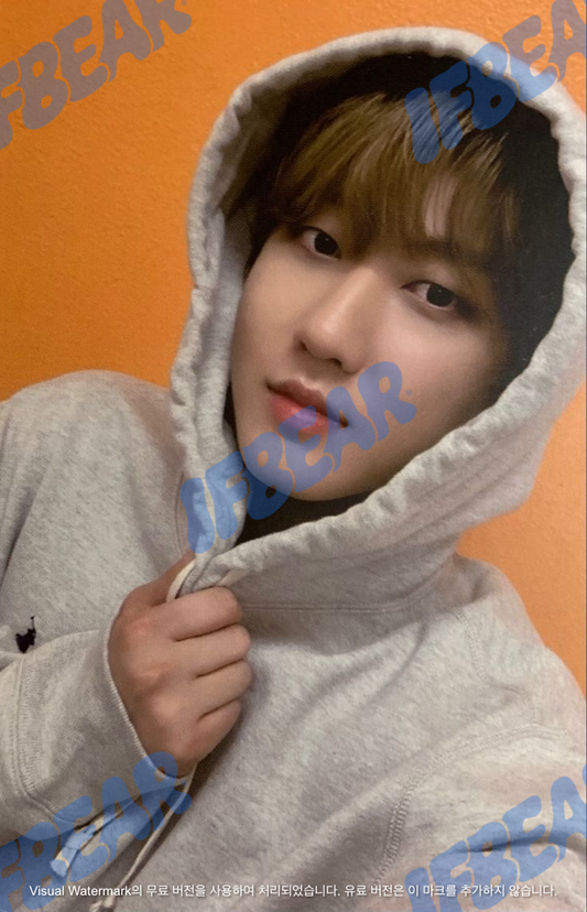 GO生 고생 GO LIVE DOUBLE-SIDED A VER CHANGBIN 창빈 2020 Photocard PC