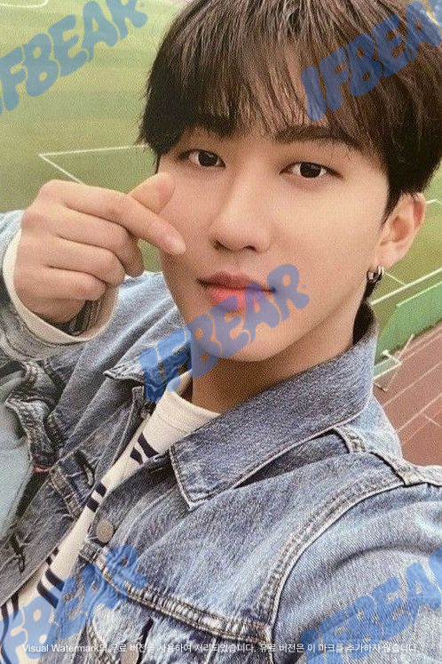 GO生 고생 GO LIVE DOUBLE-SIDED B VER CHANGBIN 창빈 2020 Photocard PC